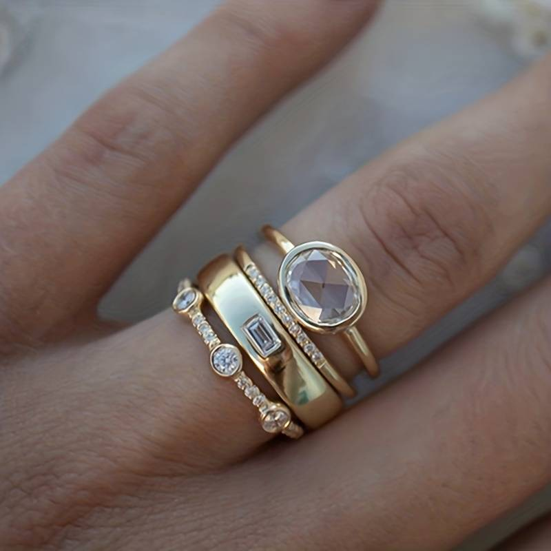 Lily – Vintage gouden & zirkonia ringenset