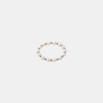 Classic Pearl Ring