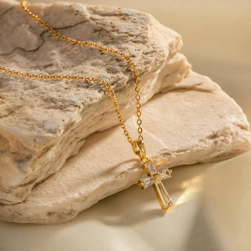 Halsketting met Delicate Diamanten Kruis Hanger