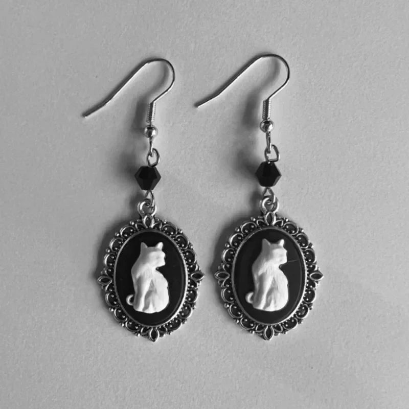 Vintage Witte Kat Druppel Oorbellen – Zilverkleurige Sieraden voor Dames