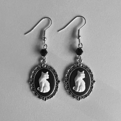 Vintage Witte Kat Druppel Oorbellen – Zilverkleurige Sieraden voor Dames