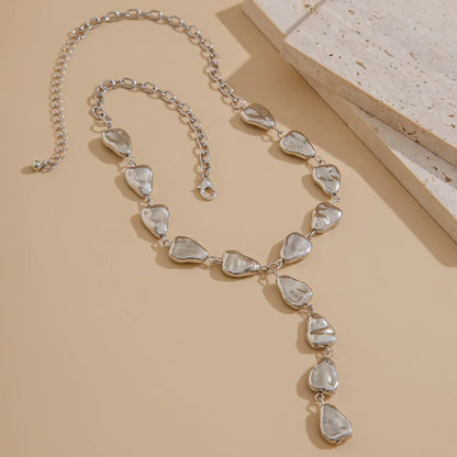 Lariat Ketting Geïnspireerd op Moderne Steen