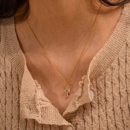 Halsketting met Delicate Diamanten Kruis Hanger