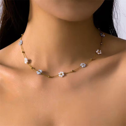 Dainty Daisy Ketting en Armbanden