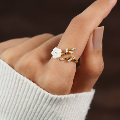 Rise – Witte Bloesem Ring